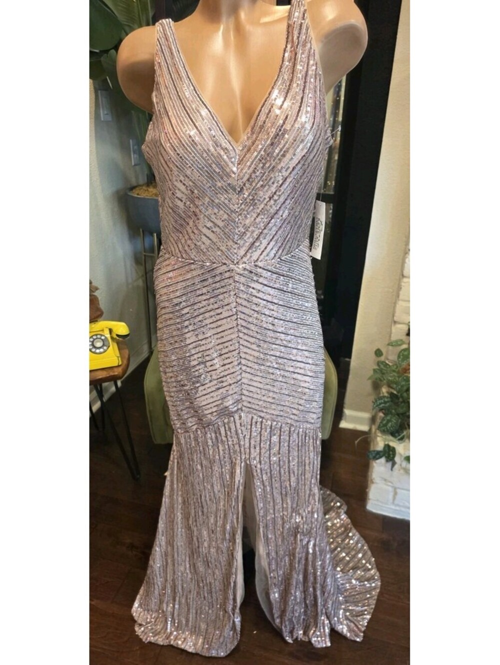 Rene Ruiz Collection Sequin Gown Dress Rose V-Neck Slit Formal 10 NWT MSRP$1,460
